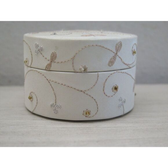 Embroidered Beaded Thai Silk Trinket Box Floral Leaves Vine Hand-stitched - Picture 2 of 4